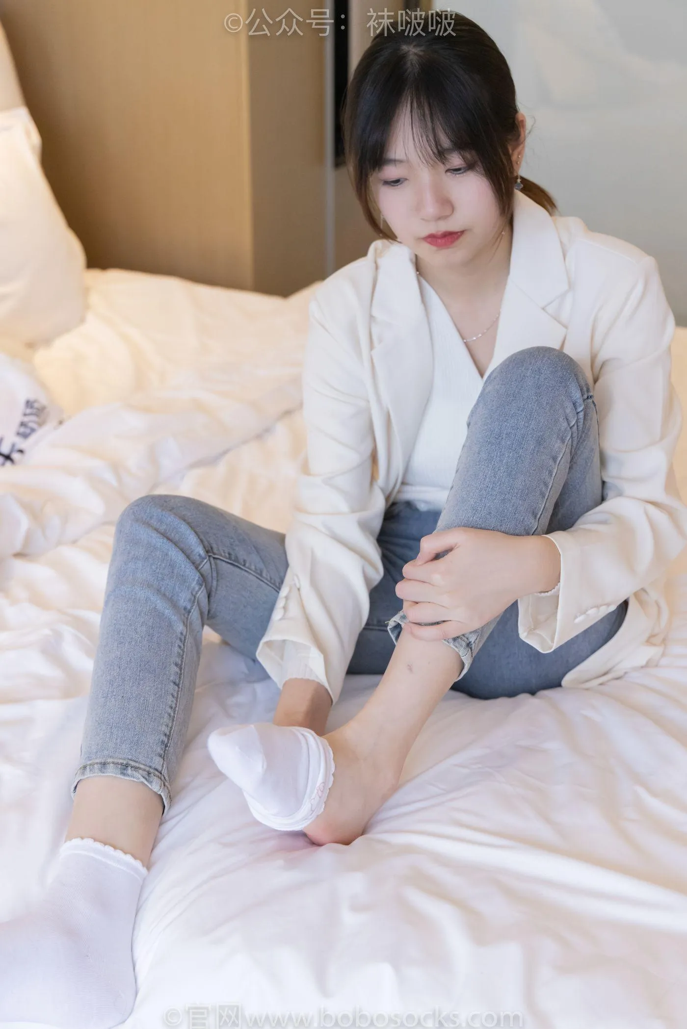 [BoBoSocks袜啵啵]NO.050 小甜豆-高跟长靴、白棉袜 [175P]插图5